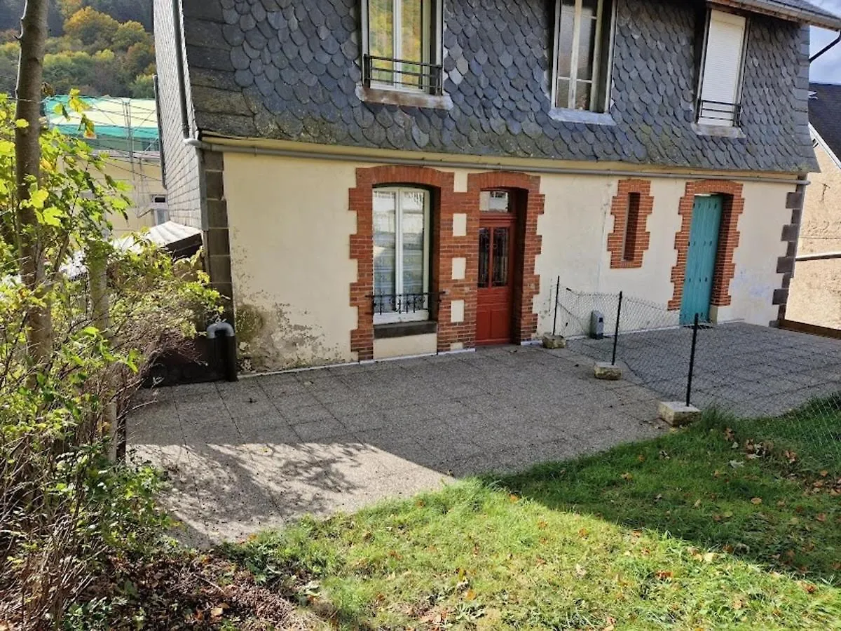 Bel F2 Avec Terrasse, Jardinet Et Cave - Mont-Dore Centre - Fr-1-415-138 Le Mont-Dore